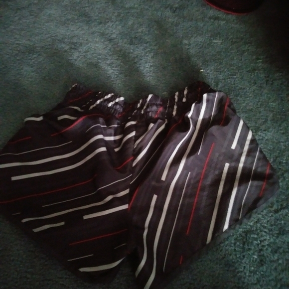 Short - Picture 2 of 2